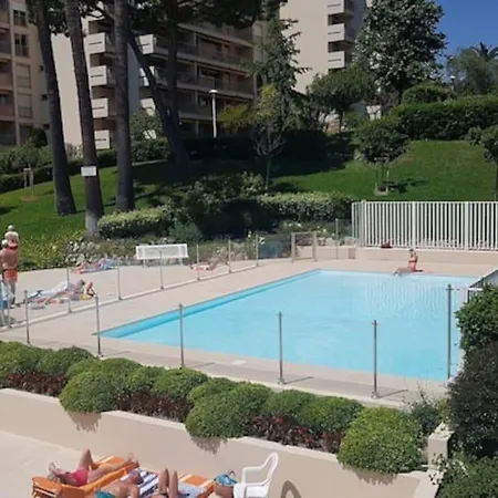 Eden Parc Juan Les Pins 2 Pieces 4 Personnes Apartman Antibes