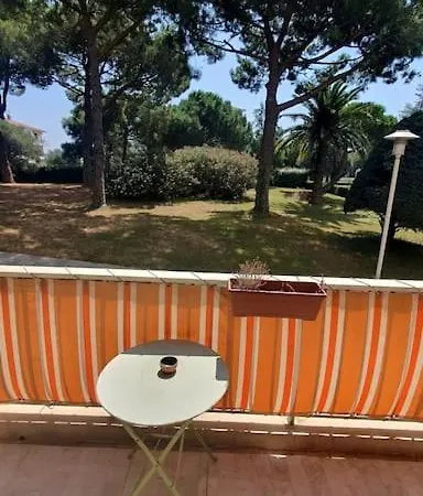 Eden Parc Juan Les Pins 2 Pieces 4 Personnes Antibes