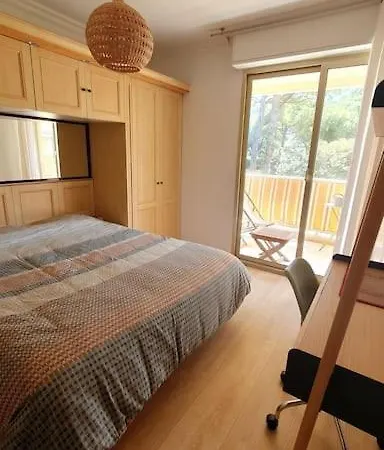 Eden Parc Juan Les Pins 2 Pieces 4 Personnes Antibes