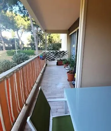 Eden Parc Juan Les Pins 2 Pieces 4 Personnes *